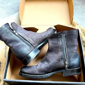 Frye Natalie Double Zip Booties